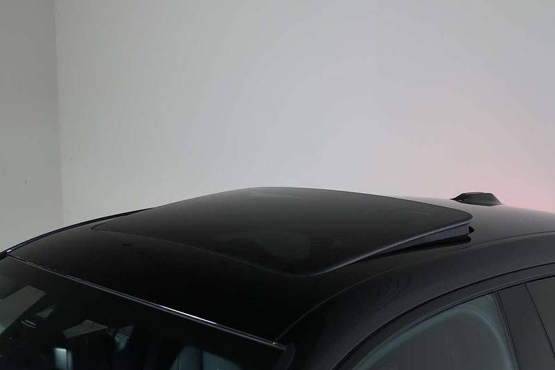 Occasion BMW i4 Executive 210 kW (286 PK) 2023 Zwart, metallic lak Sedan