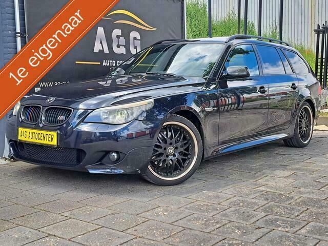 Blauw Occasion 2005 BMW 530 Executive Stationwagen | € 14.995 - Afbeelding 1/4