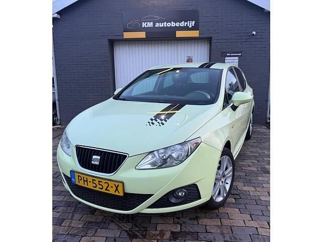 Groen Gebruikt 2009 Seat Ibiza Reference Hatchback | € 2.999 (Goede deal) - Afbeelding 1/4