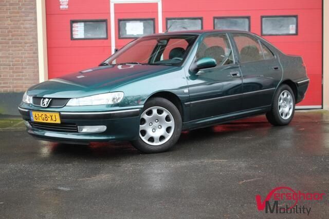 Groen Gebruikt 2000 Peugeot 406 Sedan | € 1.250 (Goede deal) - Afbeelding 1/4