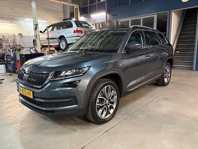 Occasion Skoda Kodiaq Business Line 150 PK (110 kW) 2020 Grijs (metallic) SUV