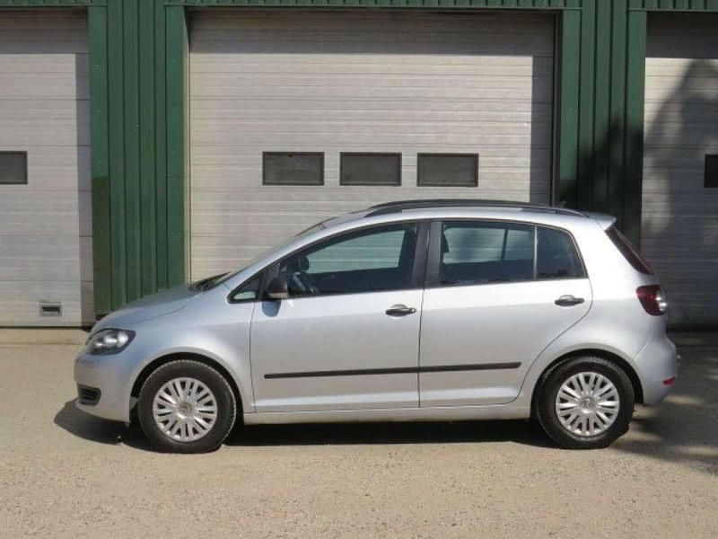 Grijs Gebruikt 2011 VW Golf Plus Trendline MPV | € 3.950 (Eerlijke prijs) - Afbeelding 1/4