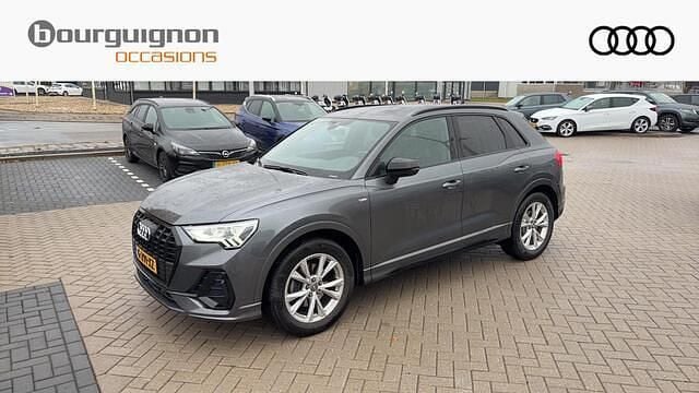 Grijs Gebruikt 2020 Audi Q3 S-Line SUV | € 27.750 (Goede deal) - Afbeelding 1/4