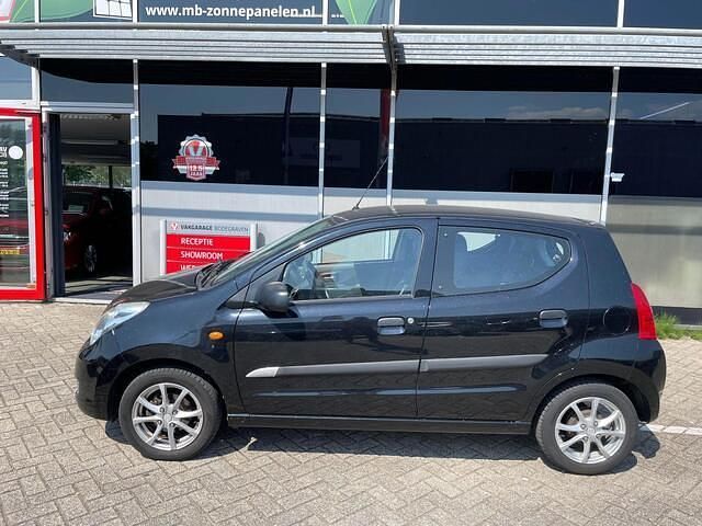 Occasion Suzuki Alto Comfort 68 PK (50 kW) 2013 Zwart (metallic) Hatchback