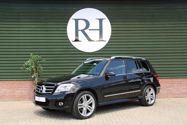 Zwart Gebruikt 2009 Mercedes GLK350 SUV | € 22.940 (Duur) - Afbeelding 1/4