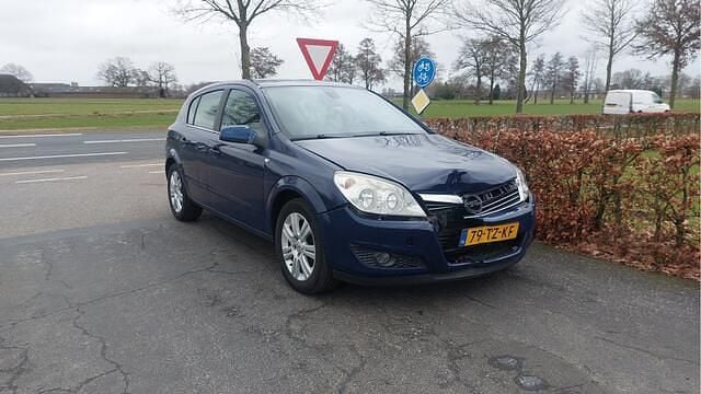 Occasion Opel Astra Executive 116 PK (85 kW) 2007 Blauw (metallic) Hatchback