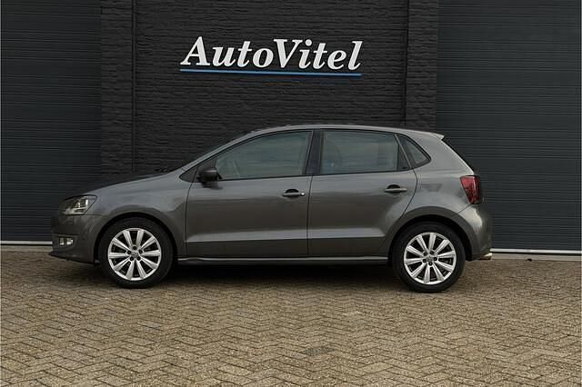 Occasion VW Polo Comfortline 90 PK (66 kW) 2012 Grijs Hatchback