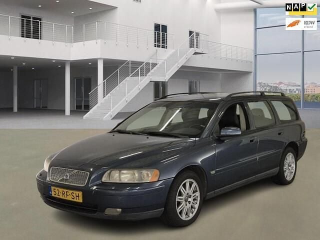 Occasion Volvo V70 Momentum 140 PK (102 kW) 2005 Blauw Stationwagen