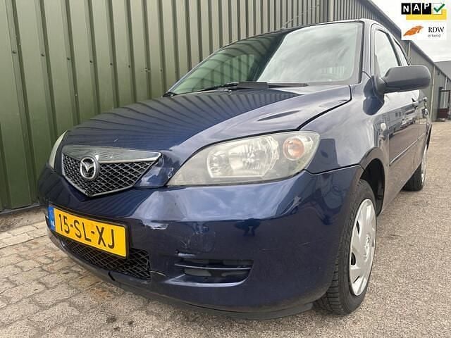 Blauw Gebruikt 2006 Mazda 2 Exclusive MPV | € 1.499 (Goede deal) - Afbeelding 1/4