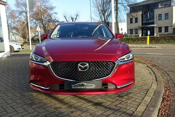 Occasion Mazda 6 Comfort 2018 Rood (metallic) Sedan