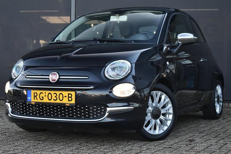 Zwart Occasion 2017 Fiat 500 Lounge Hatchback | € 13.395 (Iets duurder) - Afbeelding 1/4