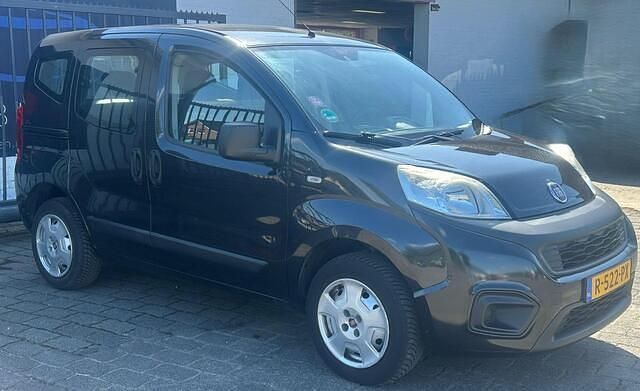 Occasion Fiat Qubo Easy 78 PK (57 kW) 2016 Zwart MPV