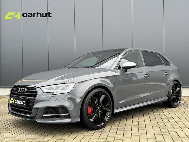 Grijs Gebruikt 2016 Audi S3 Sportback S-Line Hatchback | € 24.950 (Eerlijke prijs) - Afbeelding 1/4