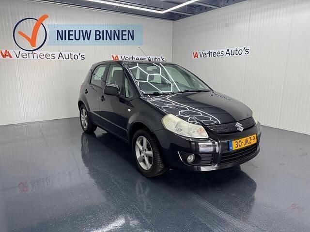 Zwart Gebruikt 2009 Suzuki SX4 Exclusive MPV | € 2.750 - Afbeelding 1/4