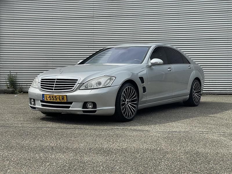 Grijs Gebruikt 2006 Mercedes S500 Sedan | € 19.450 (Iets duurder) - Afbeelding 1/4