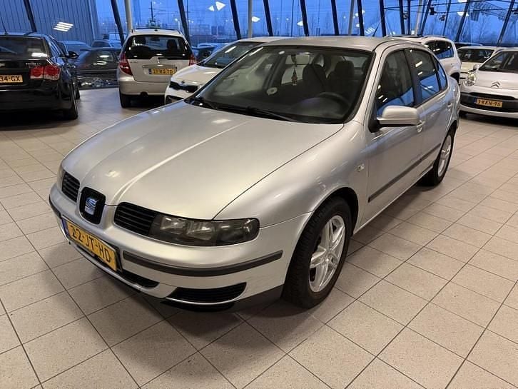 Occasion Seat Toledo Stella 105 PK (77 kW) 2002 Grijs Sedan