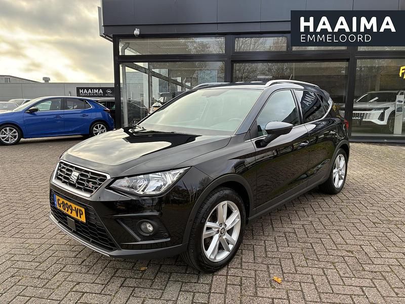 Zwart Occasion 2019 Seat Arona Business SUV | € 18.450 (Eerlijke prijs) - Afbeelding 1/4