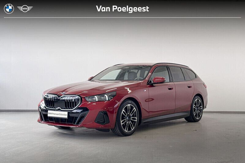 Rood Gebruikt 2024 BMW i5 M Sport Sedan | € 62.995 (Goede deal) - Afbeelding 1/4