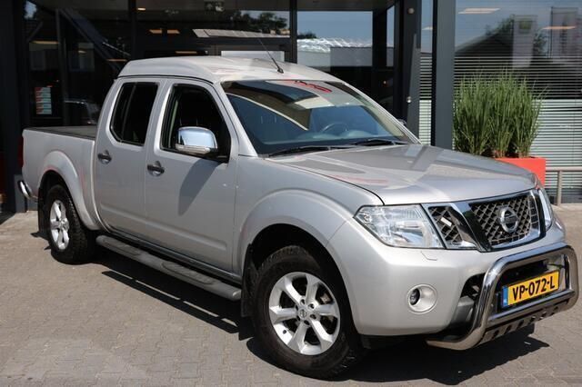 Zilver Gebruikt 2015 Nissan Navara SE Pickup | € 19.995 (Eerlijke prijs) - Afbeelding 1/4