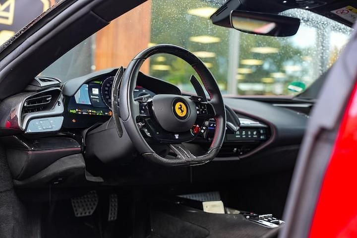 Occasion Ferrari SF90 2022 Rood Coupé