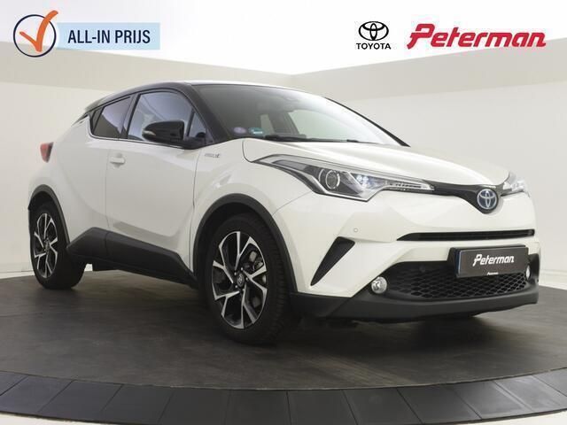 Wit, metallic lak Gebruikt 2020 Toyota C-HR Sport SUV | € 23.499 - Afbeelding 1/4
