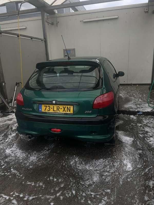 Occasion Peugeot 206 Premium 75 PK (55 kW) 2003 Groen Hatchback