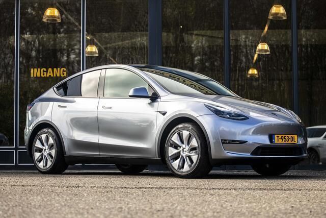 Grijs Gebruikt 2023 Tesla Model Y Long Range SUV | € 39.950 (Eerlijke prijs) - Afbeelding 1/4