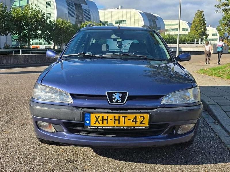 Blauw Gebruikt 1998 Peugeot 306 Stationwagen | € 2.300 - Afbeelding 1/4