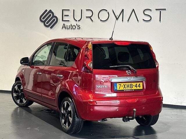 Occasion Nissan Note Tekna 110 PK (80 kW) 2011 Rood Hatchback