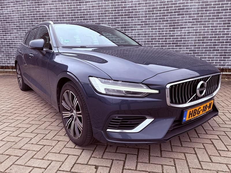 Occasion Volvo V60 Business Edition 2025 Blauw Stationwagen