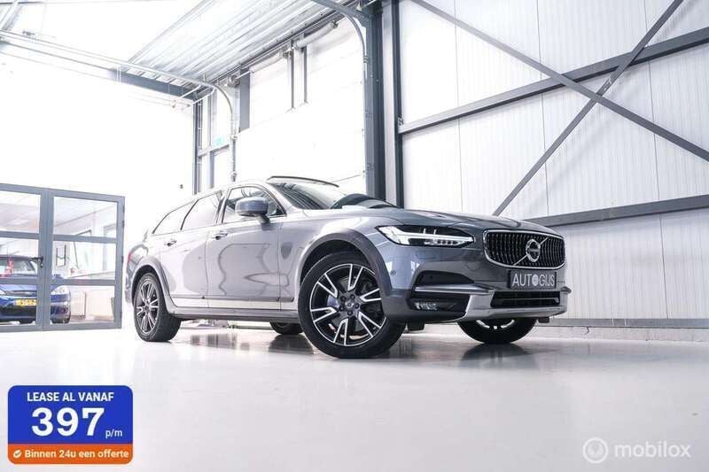 Grijs Gebruikt 2017 Volvo V90 CC Pro Stationwagen | € 29.990 (Eerlijke prijs) - Afbeelding 1/4