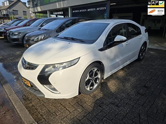 Wit, metallic lak Gebruikt 2013 Opel Ampera Hatchback | € 8.999 (Eerlijke prijs) - Afbeelding 1/4
