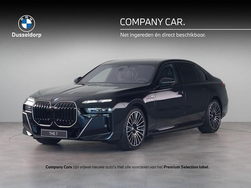 Zwart Occasion 2026 BMW 750e M Sport Sedan | € 173.926 (Iets duurder) - Afbeelding 1/4