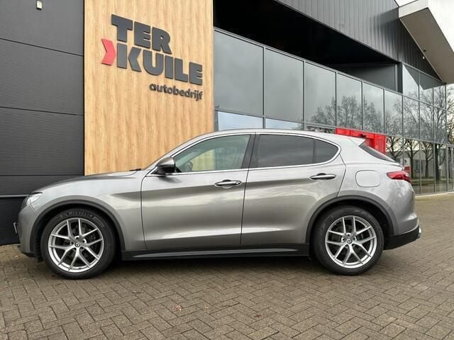 Occasion Alfa Romeo Stelvio 281 PK (206 kW) 2017 Grijs SUV