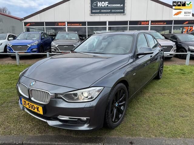 Grijs Gebruikt 2012 BMW 330 Executive Sedan | € 9.250 - Afbeelding 1/4