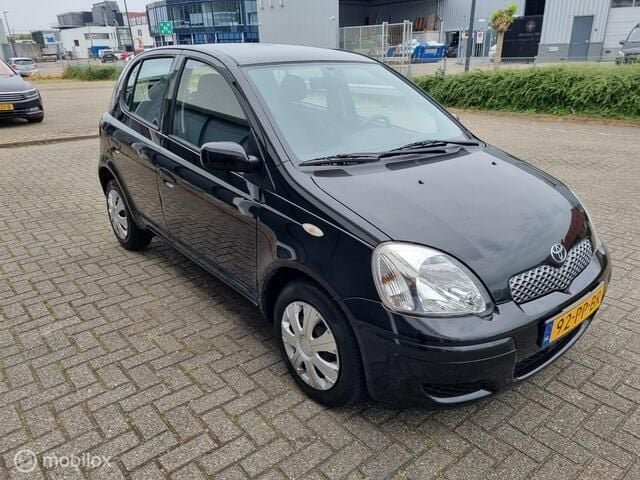 Occasion Toyota Yaris Sol 87 PK (63 kW) 2004 Zwart Hatchback