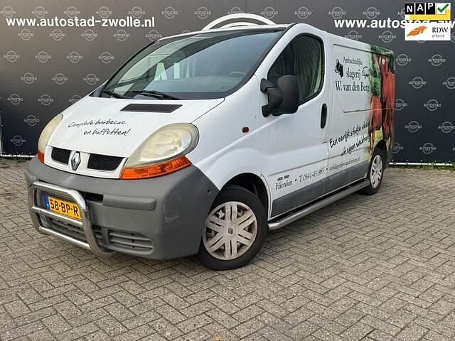 (metallic) Gebruikt 2004 Renault Trafic Van | € 2.950 (Eerlijke prijs) - Afbeelding 1/4