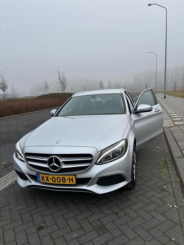Occasion 2016 Mercedes C350 | € 11.500 (Super prijs) - Afbeelding 1/4