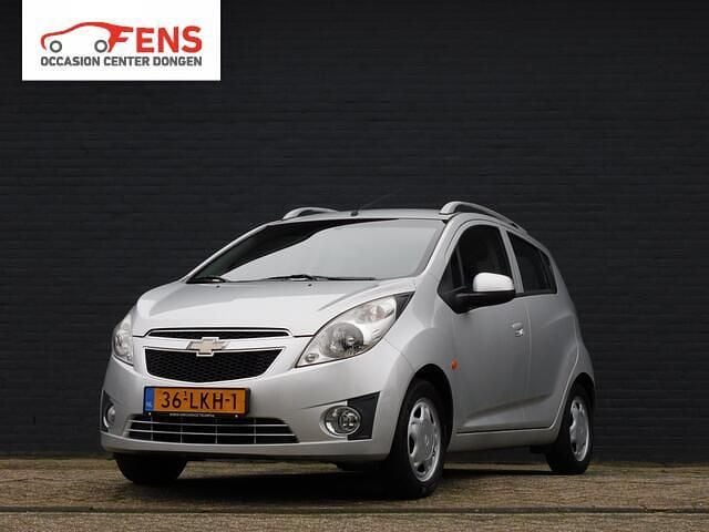 Grijs Gebruikt 2010 Chevrolet Spark LT Hatchback | € 2.440 (Goede deal) - Afbeelding 1/4