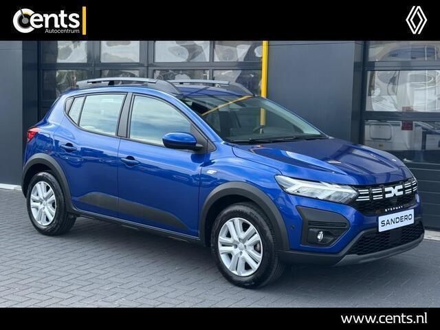 Blauw Gebruikt 2024 Dacia Sandero Expression Hatchback | € 19.850 (Goede deal) - Afbeelding 1/4