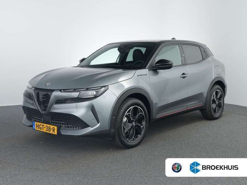 Grijs Gebruikt 2025 Alfa Romeo Junior Edizione Speciale SUV | € 33.750 - Afbeelding 1/4