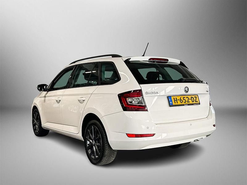 Occasion Skoda Fabia Business Line 97 PK (71 kW) 2020 Wit Stationwagen