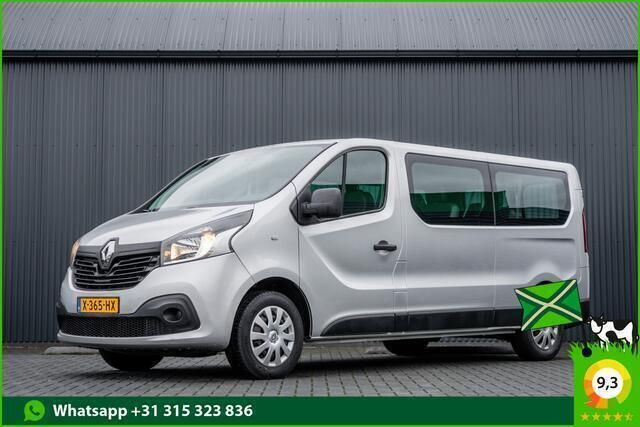 Zilver Gebruikt 2018 Renault Trafic Expression Van | € 24.450 - Afbeelding 1/4