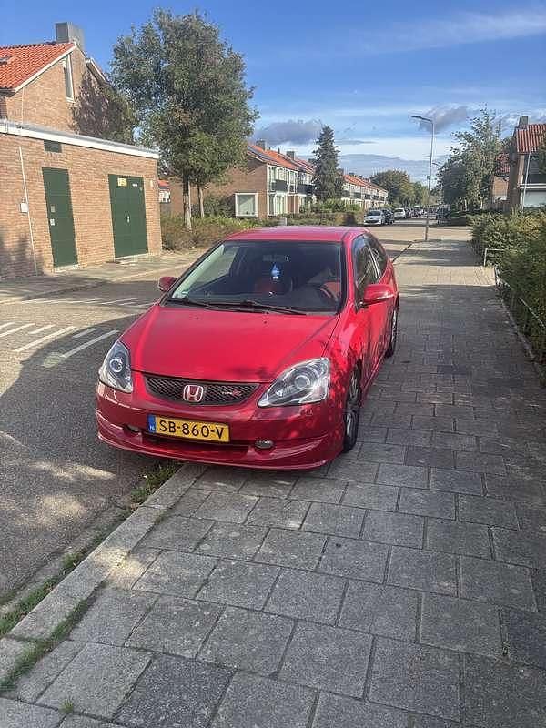 Rood Gebruikt 2005 Honda Civic Sport Hatchback | € 3.799 (Duur) - Afbeelding 1/4