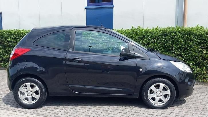 Occasion Ford Ka 69 PK (50 kW) 2010 Zwart Hatchback