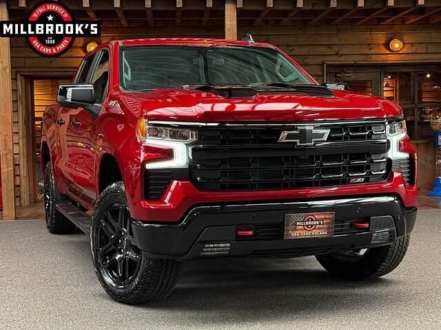 Occasion Chevrolet Silverado 420 PK (308 kW) 2024 Rood Pickup