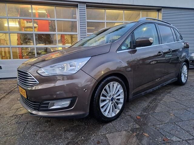 Bruin Gebruikt 2015 Ford Grand C-Max Titanium MPV | € 5.749 (Goede deal) - Afbeelding 1/4