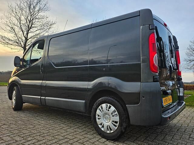Occasion Opel Vivaro 117 PK (86 kW) 2009 Zwart MPV
