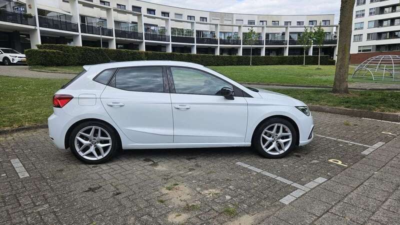 Afbeelding 2/4