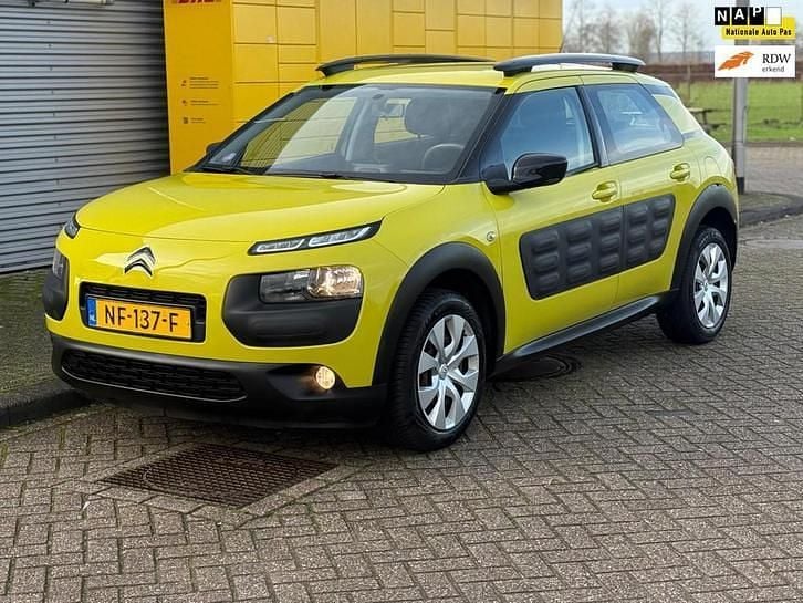 Gebruikt 2017 Citroën C4 Cactus Feel Hatchback | € 7.750 (Eerlijke prijs) - Afbeelding 1/4